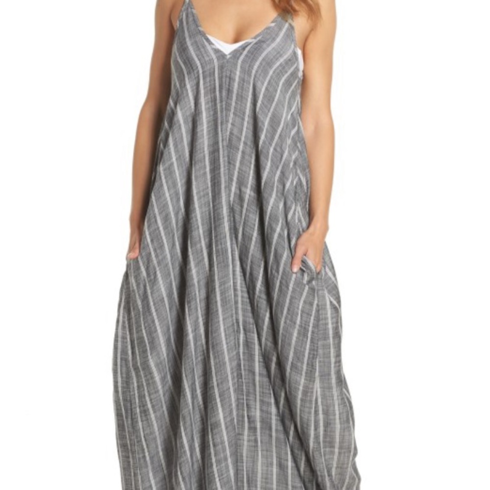 Nordstrom maxi dress in gray/white stripe